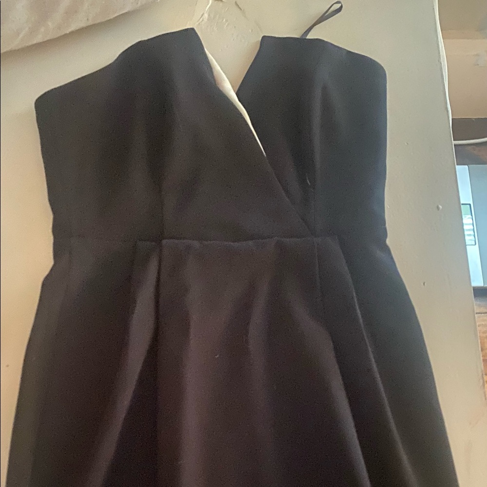 Strapless dress